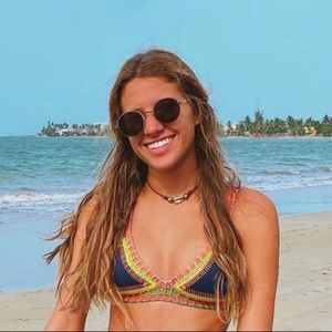 Meet your Posher, Catalina